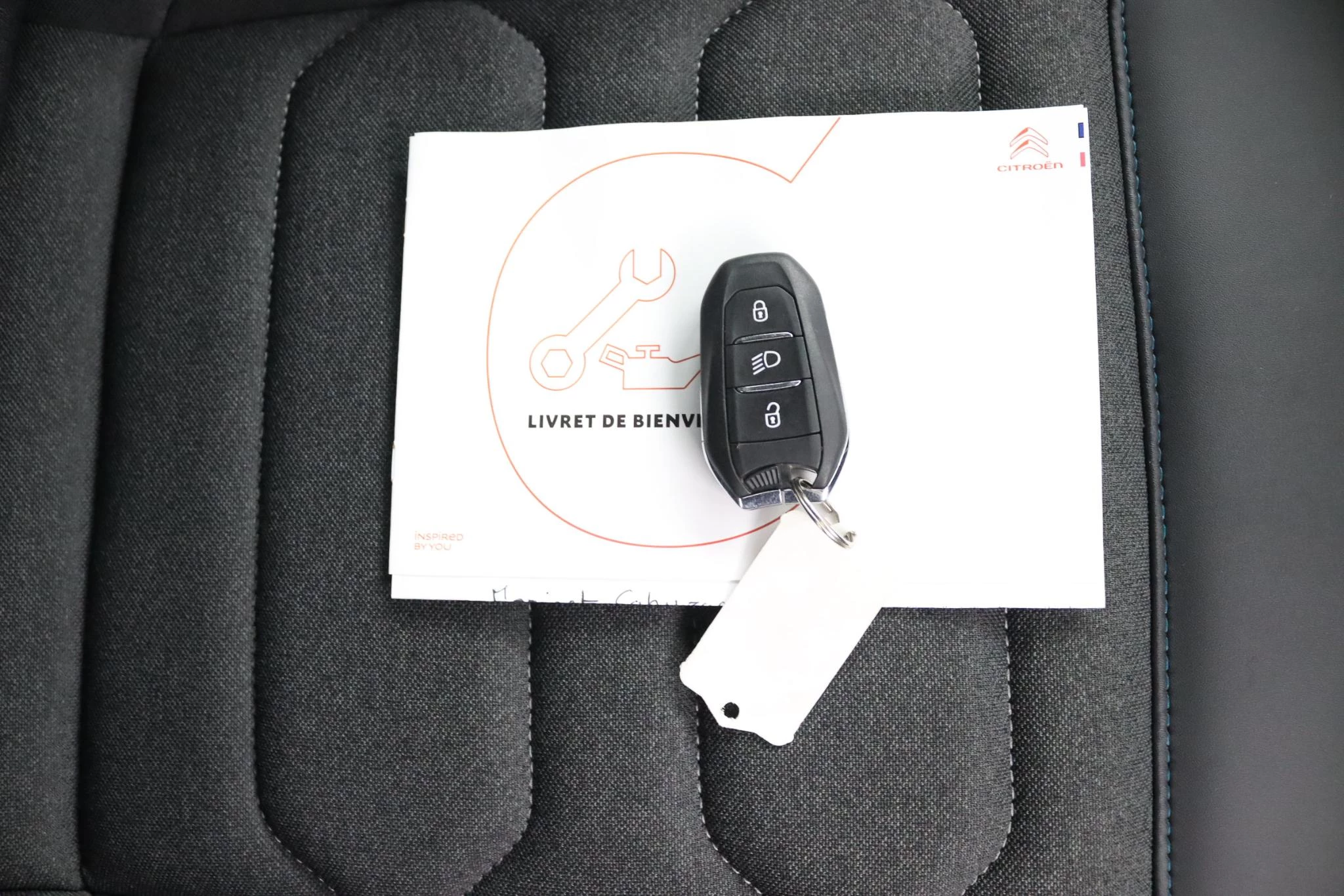 Hoofdafbeelding Citroën ë-C4