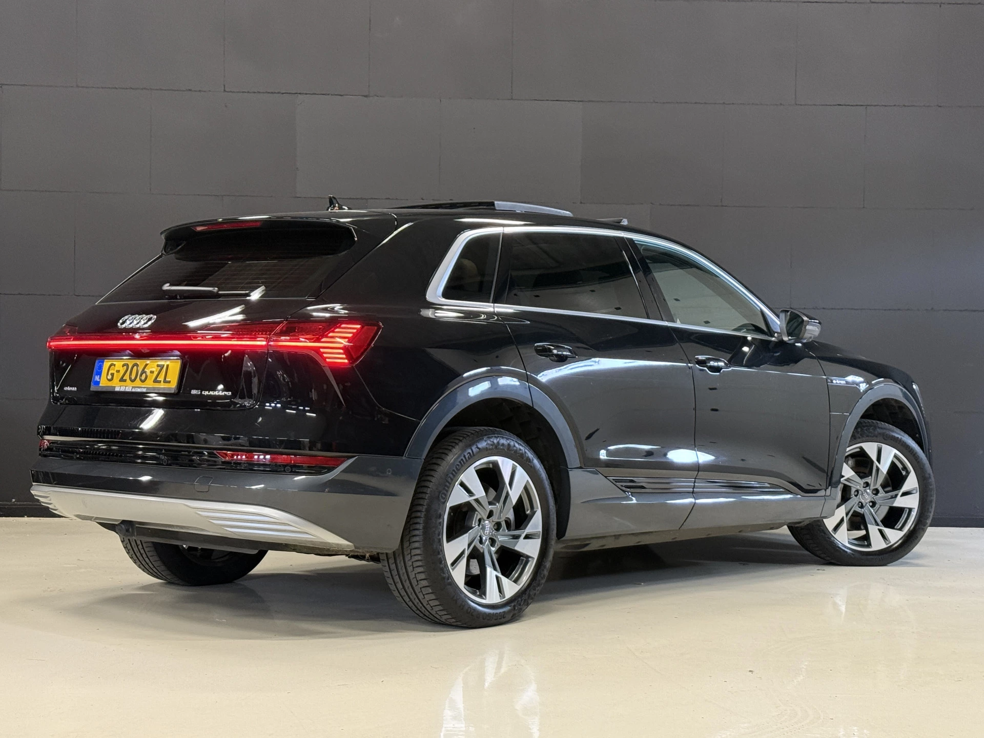 Hoofdafbeelding Audi e-tron