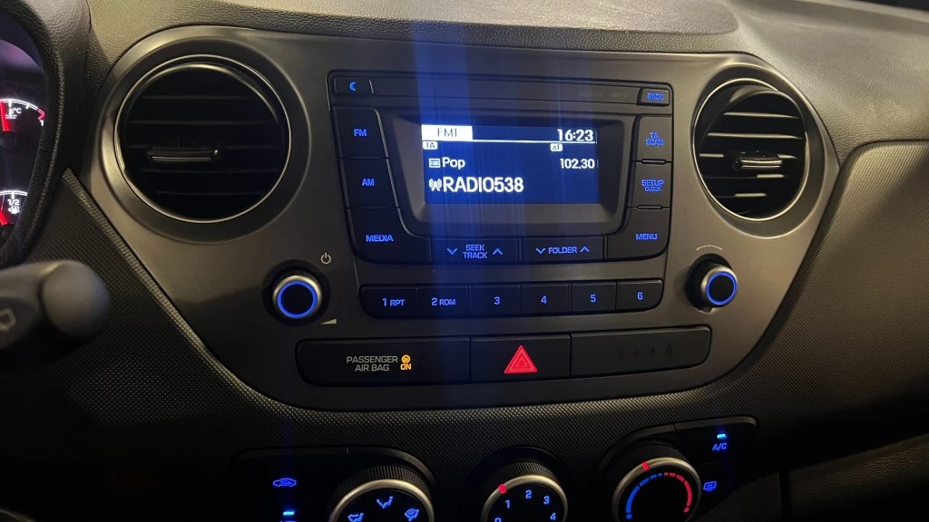 Hoofdafbeelding Hyundai i10