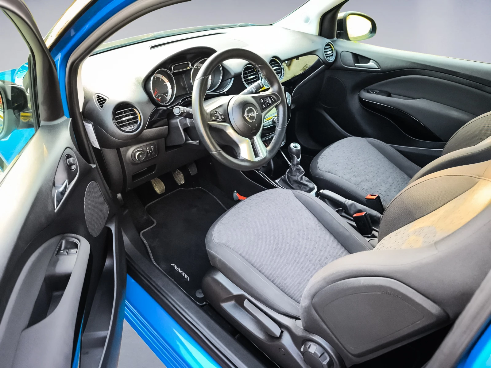 Hoofdafbeelding Opel ADAM