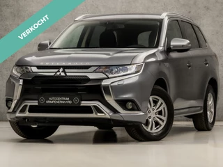 Mitsubishi Outlander 2.0 PHEV X-Line 203pk Automaat (CAMERA, DAB+, ALCANTARA/LEER, SPORTSTOELEN, STOELVERWARMING, BLUETOOTH, GETINT GLAS, XENON, NIEUWSTAAT)