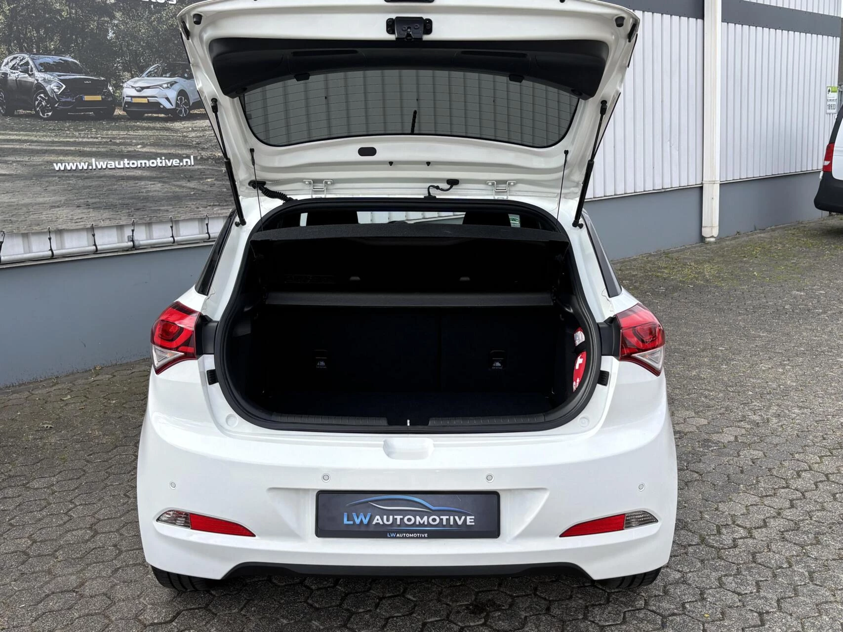 Hoofdafbeelding Hyundai i20
