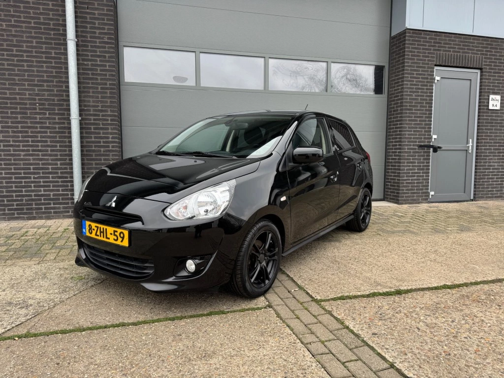 Hoofdafbeelding Mitsubishi Space Star