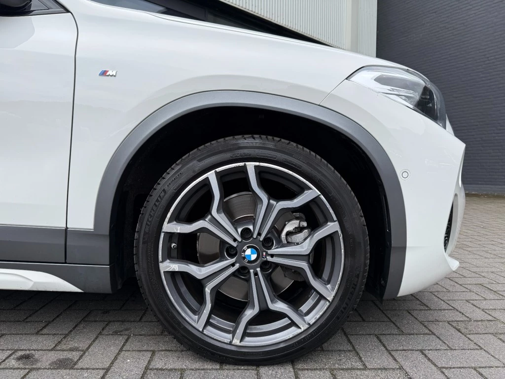 Hoofdafbeelding BMW X2