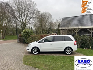 Hoofdafbeelding Opel Zafira Nette Opel Zafira 1.7 CDTi Edition bj 2011 Grijskenteken