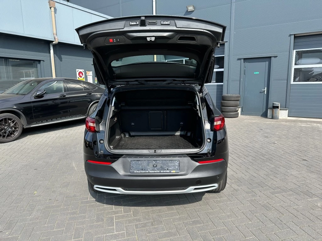Hoofdafbeelding Opel Grandland X