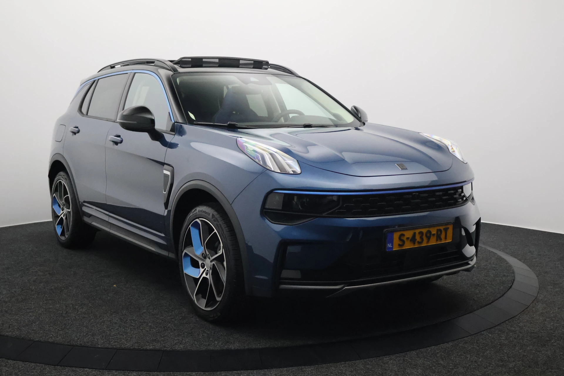 Hoofdafbeelding Lynk & Co 01