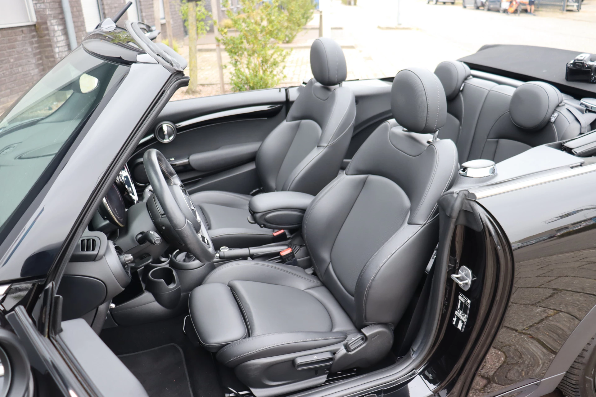 Hoofdafbeelding MINI Cooper Cabrio