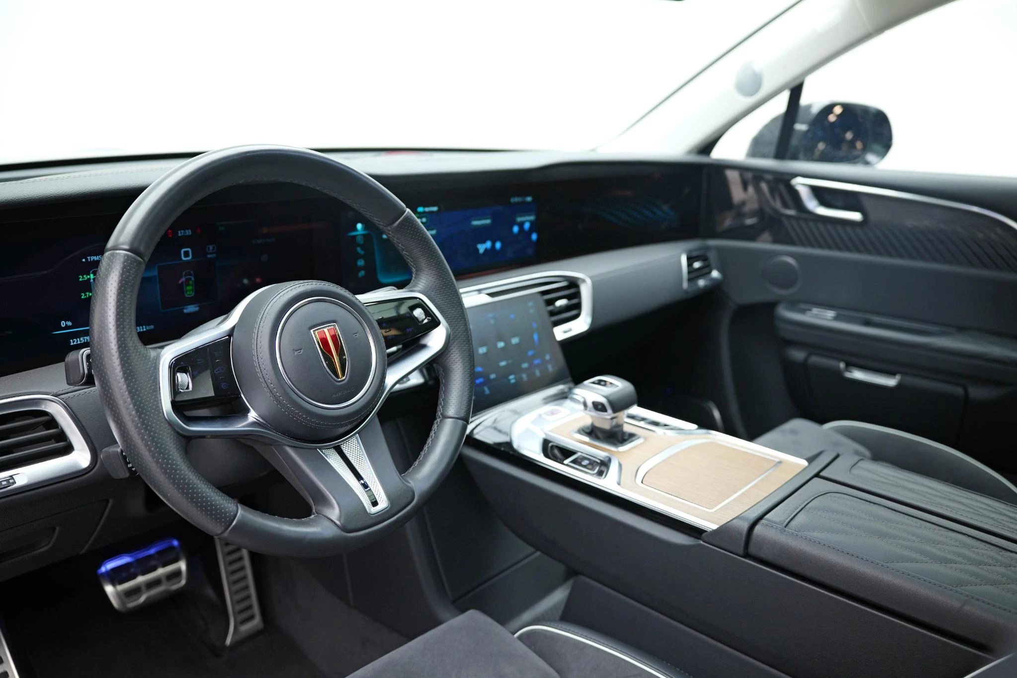 Hoofdafbeelding Hongqi E-HS9