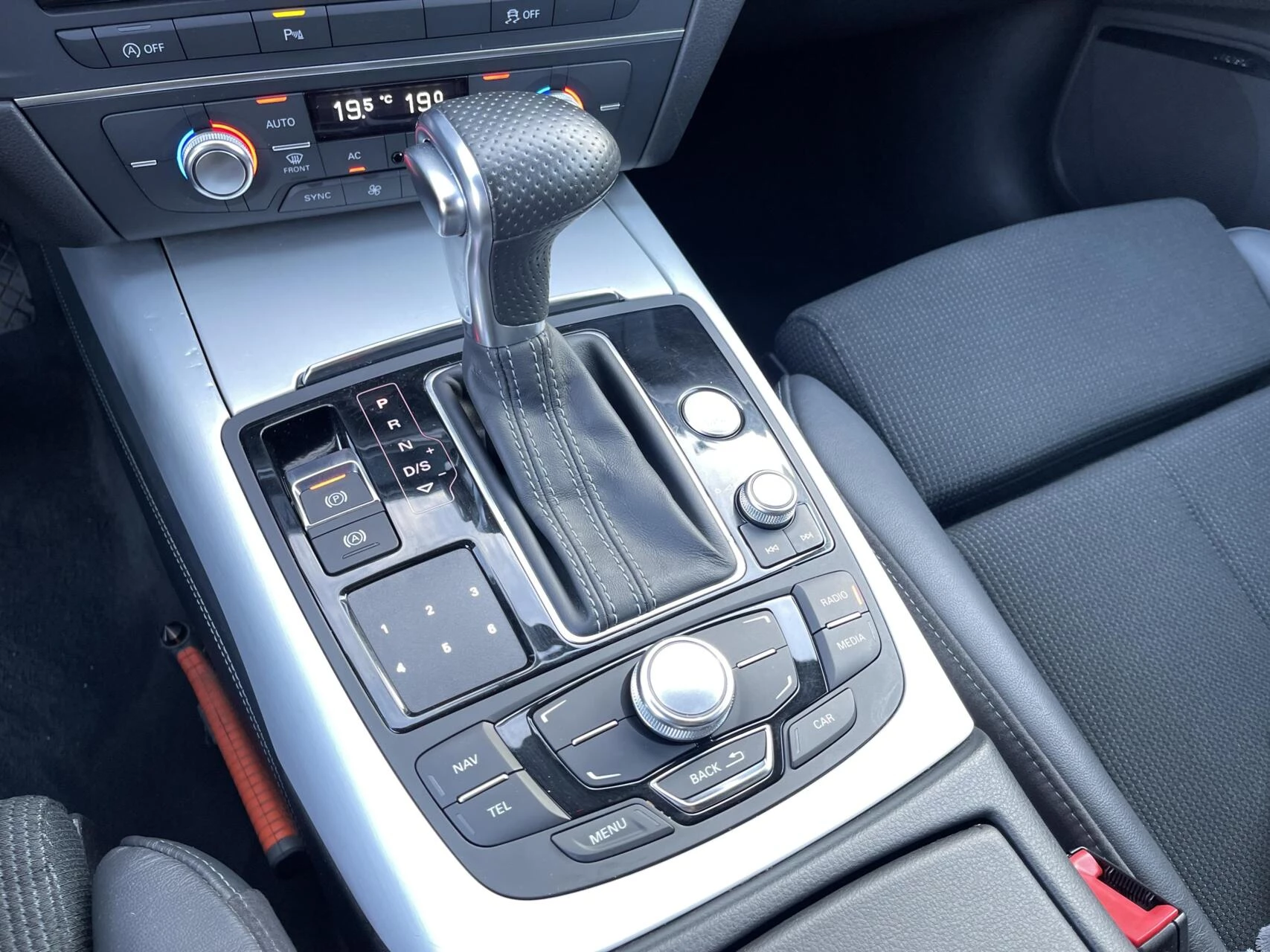 Hoofdafbeelding Audi A6