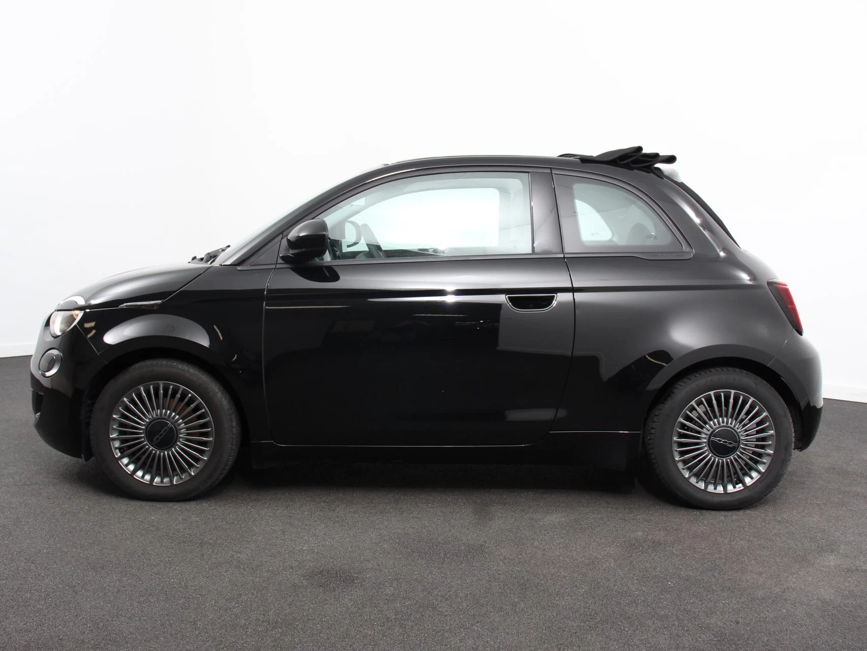 Hoofdafbeelding Fiat 500e