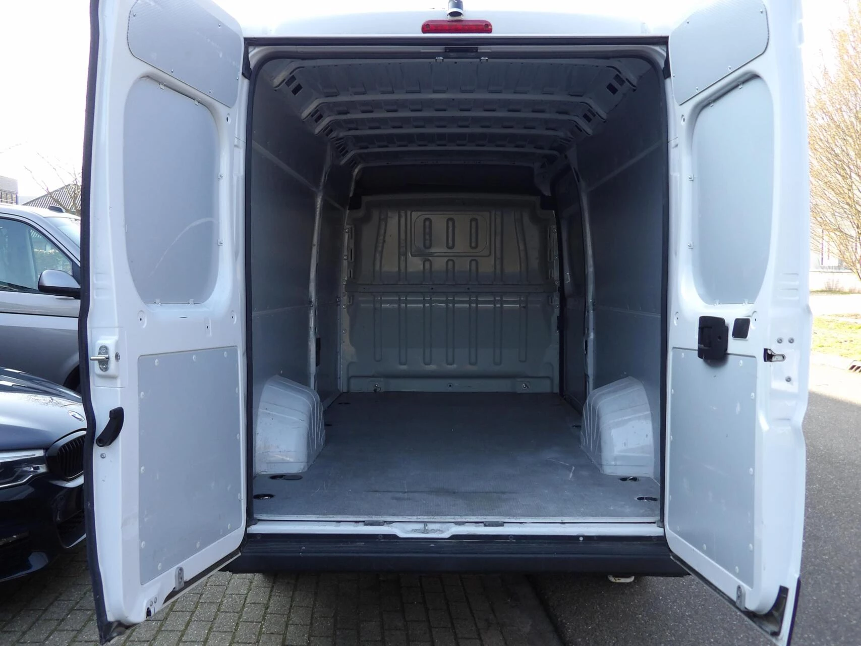 Hoofdafbeelding Opel Movano