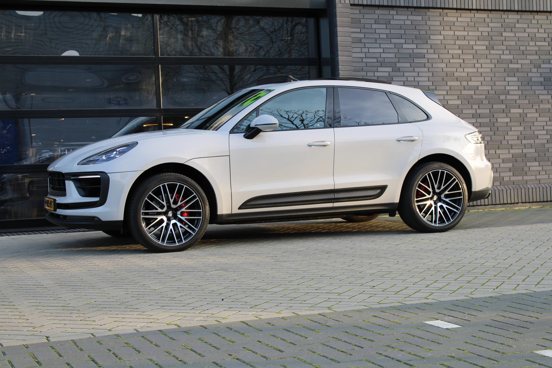 Hoofdafbeelding Porsche Macan