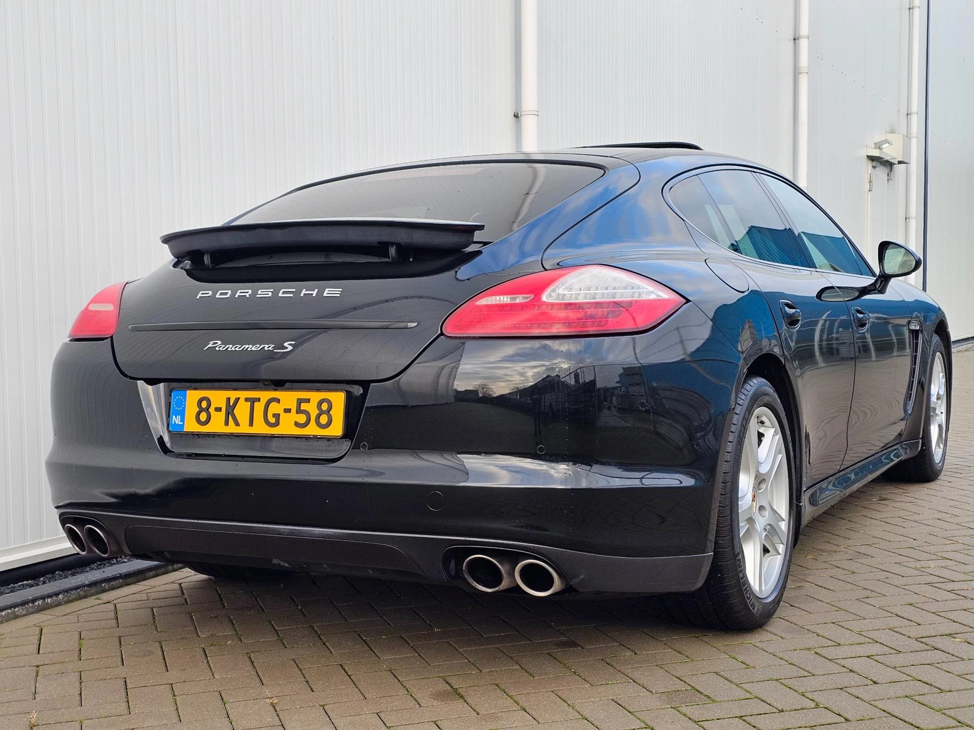 Hoofdafbeelding Porsche Panamera