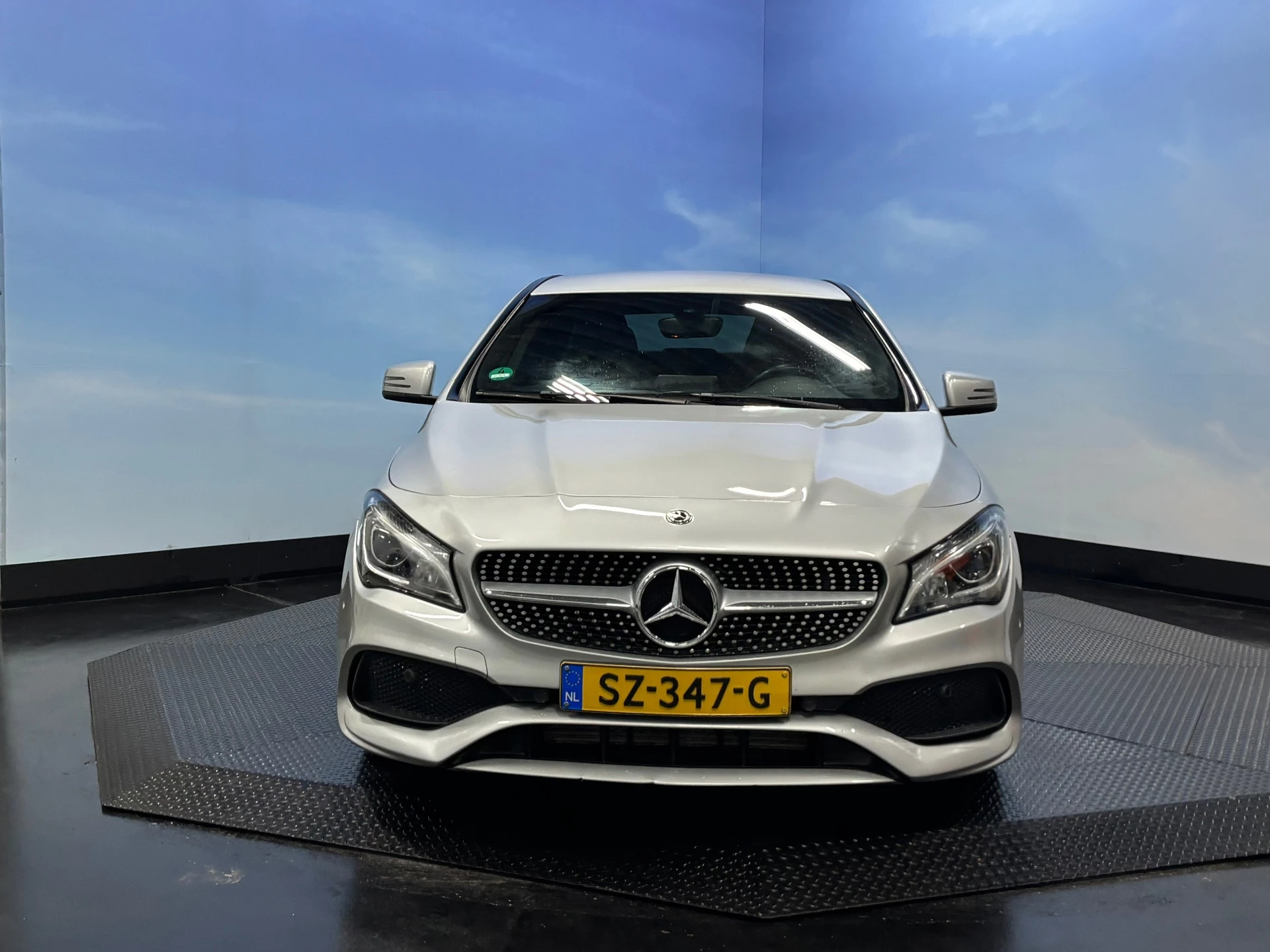 Hoofdafbeelding Mercedes-Benz CLA