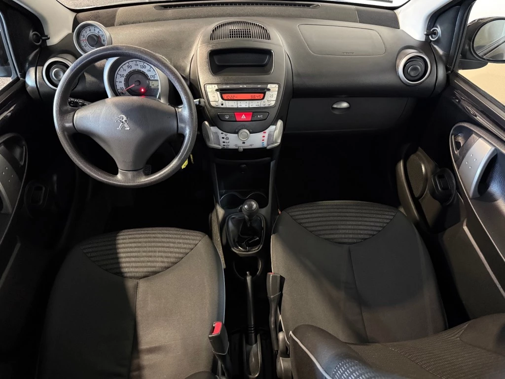 Hoofdafbeelding Peugeot 107