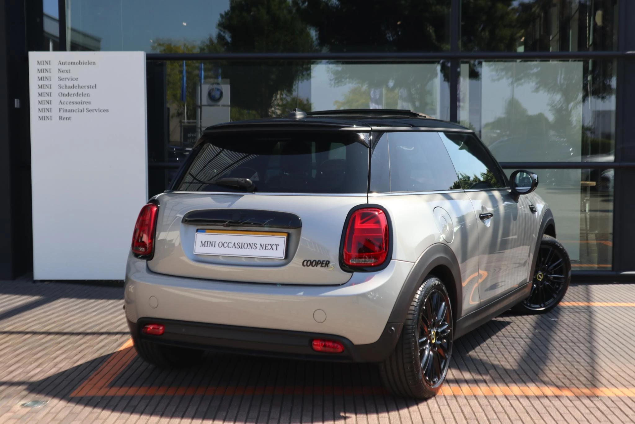 Hoofdafbeelding MINI Electric