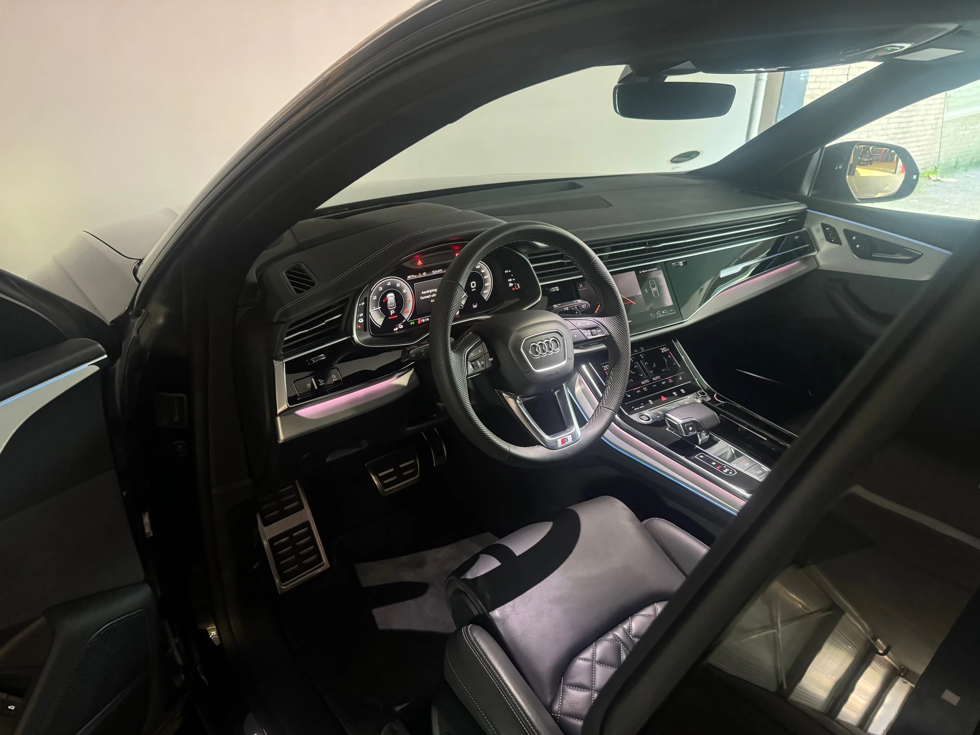 Hoofdafbeelding Audi Q8