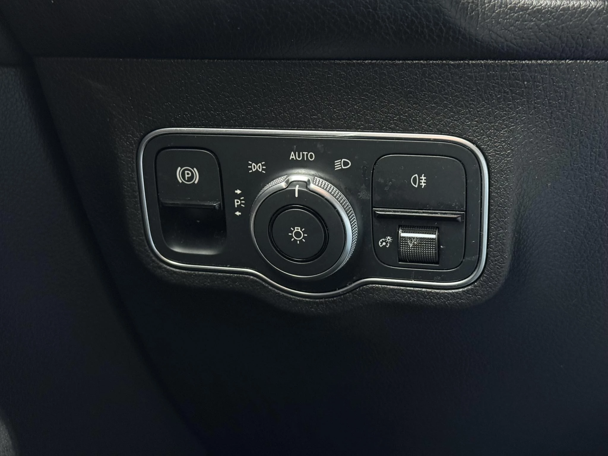 Hoofdafbeelding Mercedes-Benz EQB