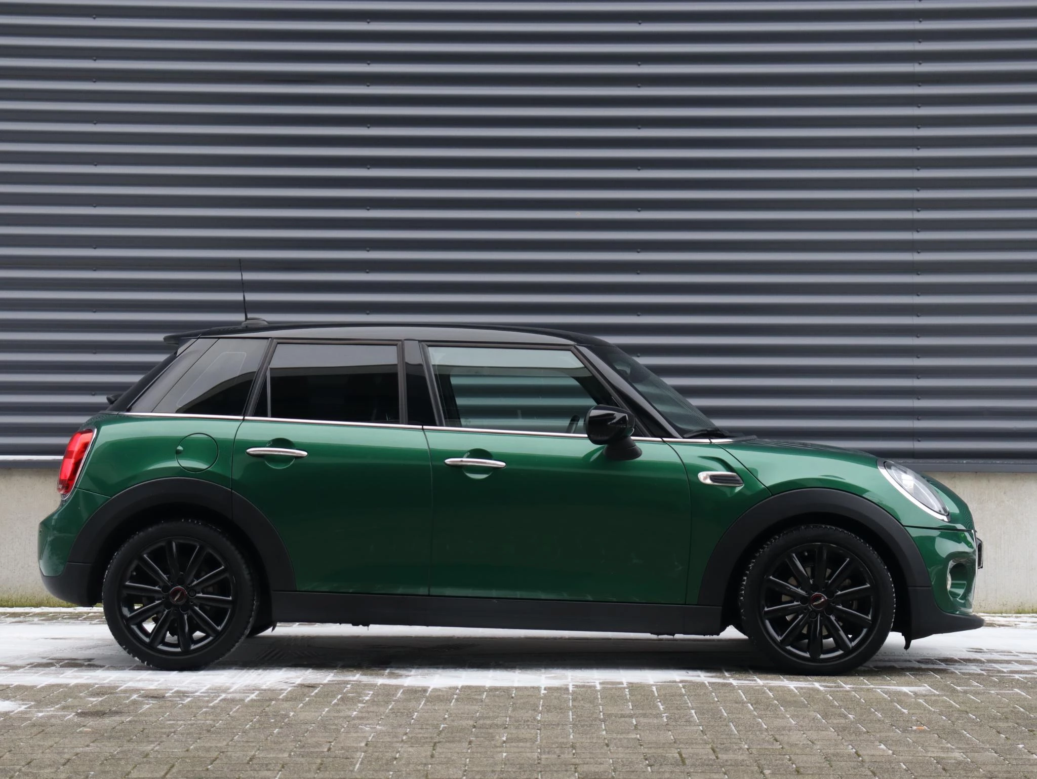 Hoofdafbeelding MINI 5-deurs