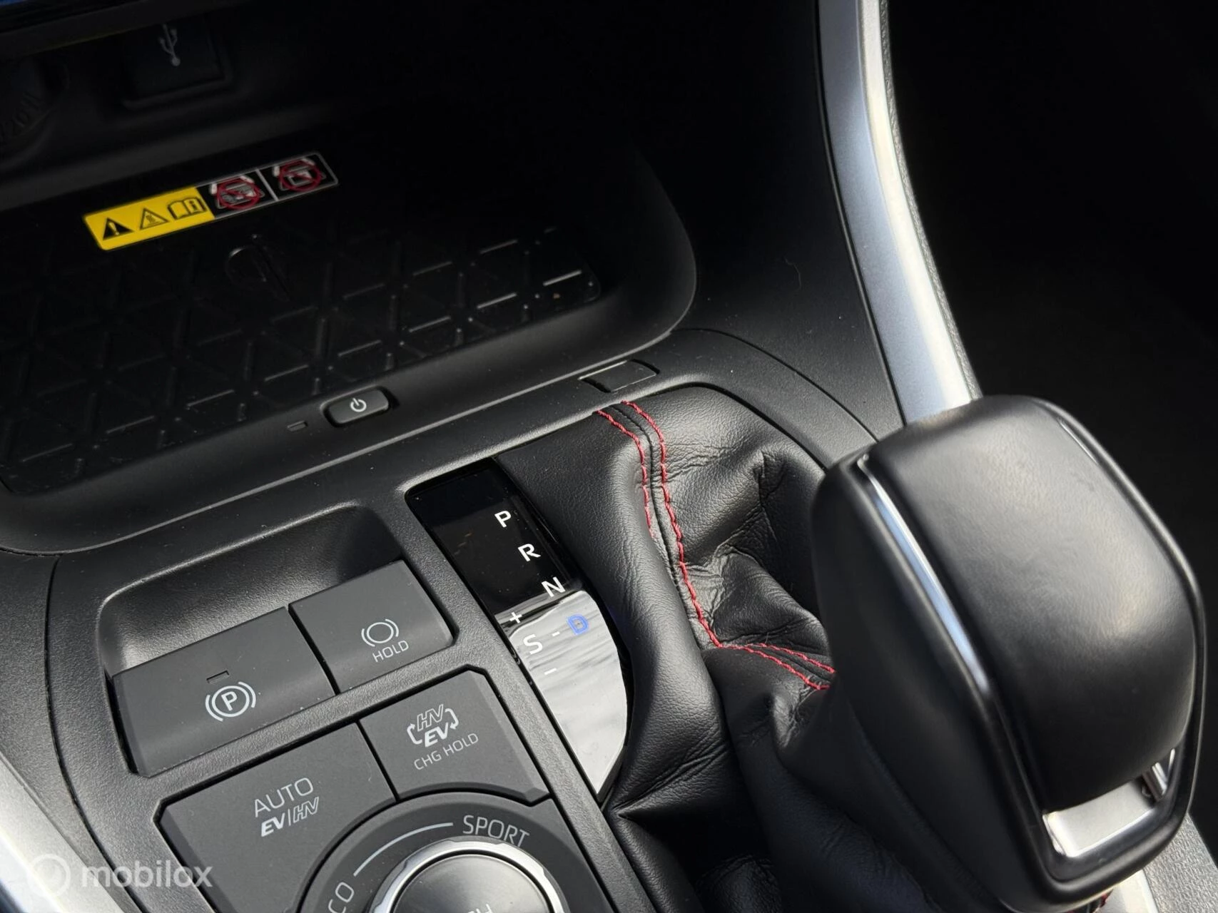 Hoofdafbeelding Toyota RAV4