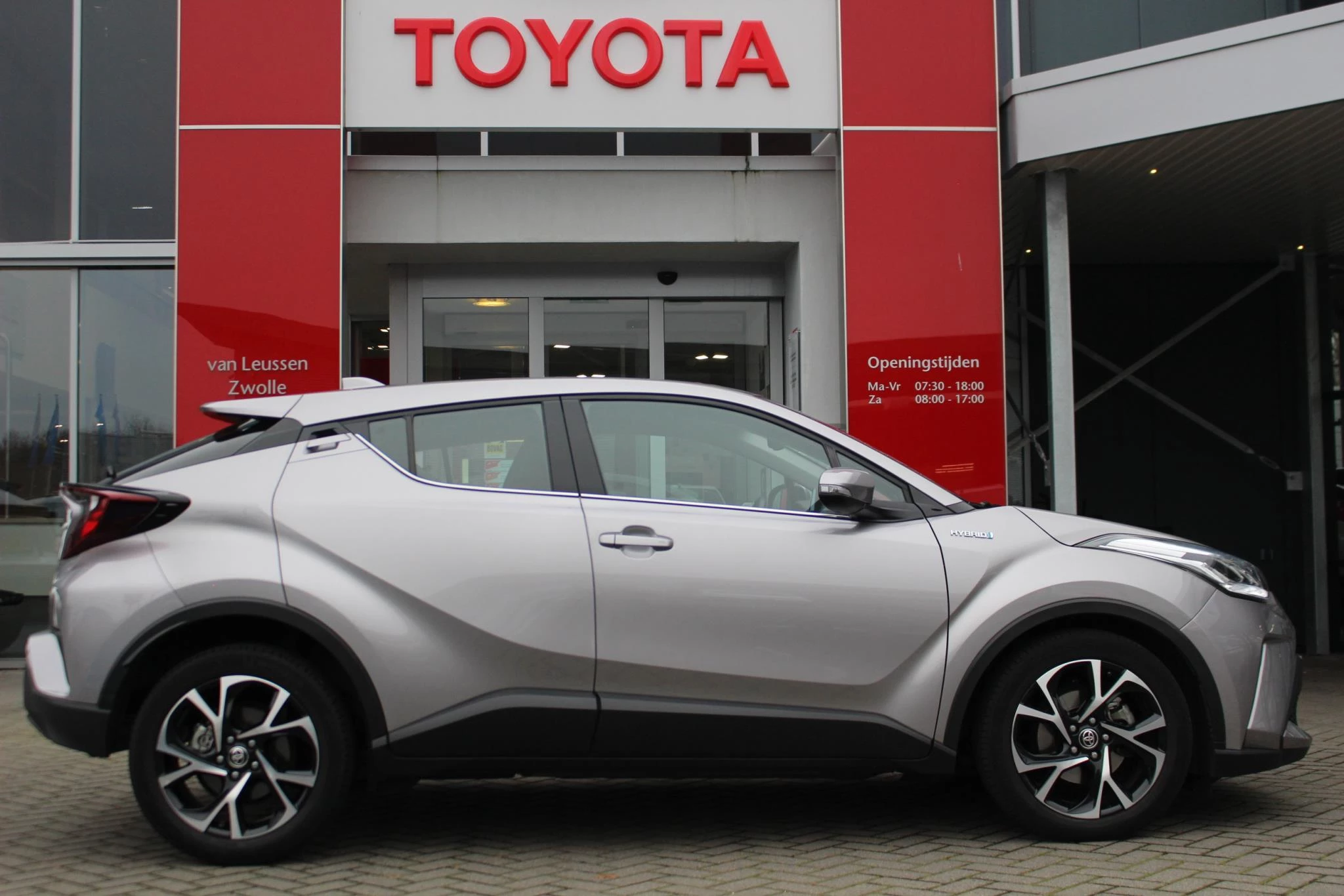 Hoofdafbeelding Toyota C-HR