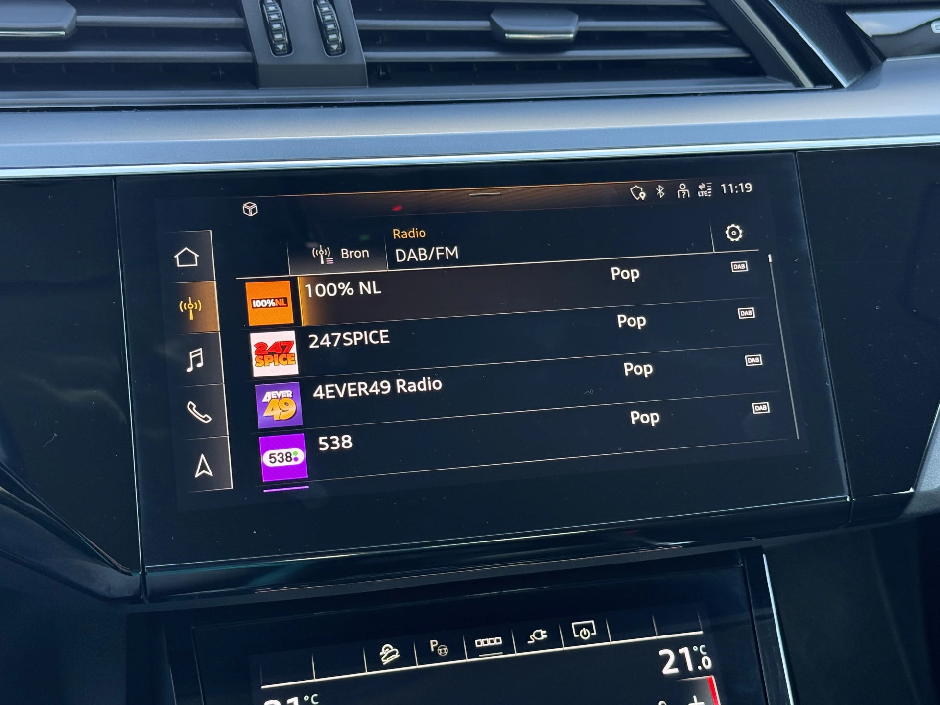 Hoofdafbeelding Audi e-tron