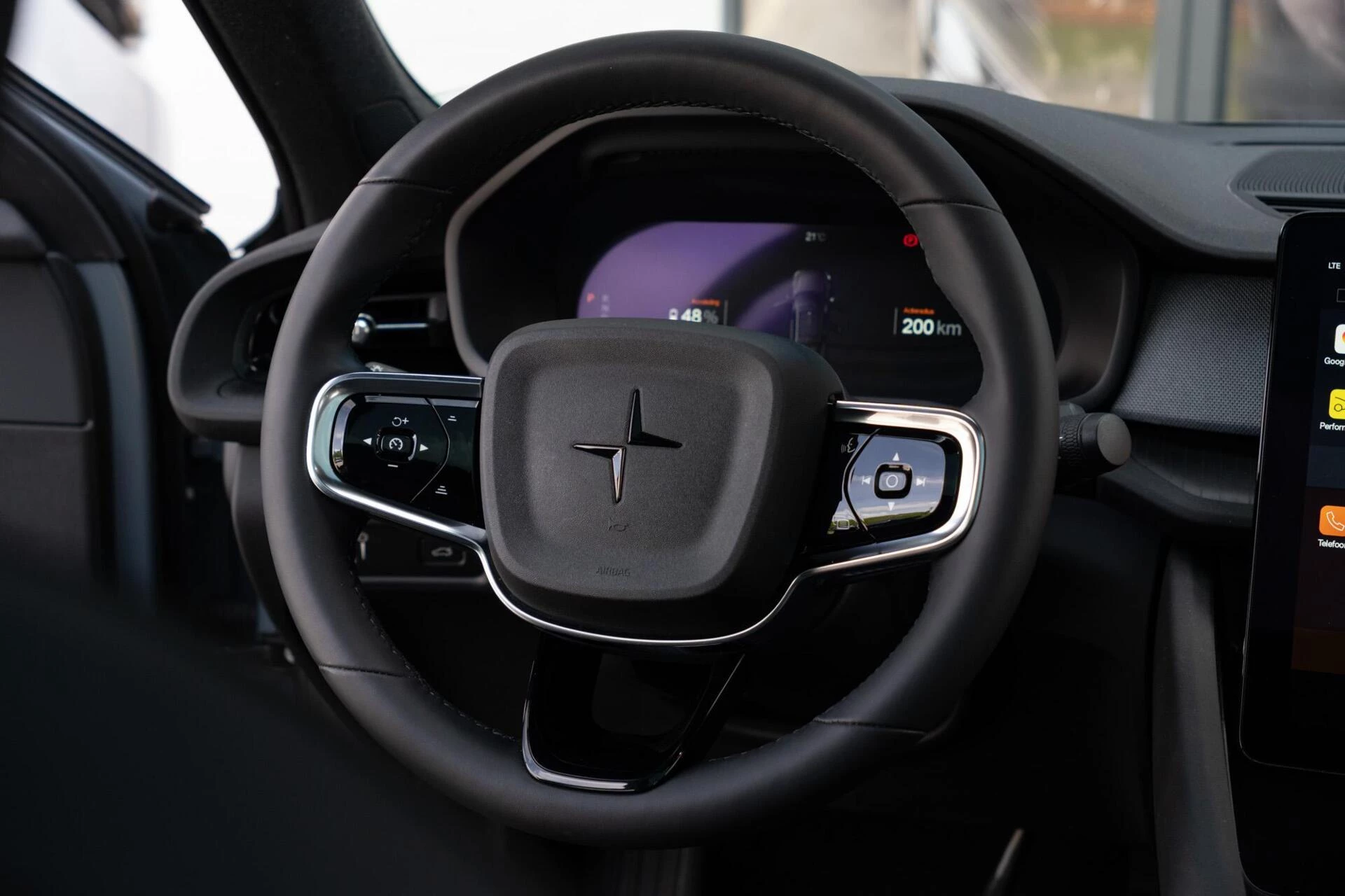 Hoofdafbeelding Polestar 2