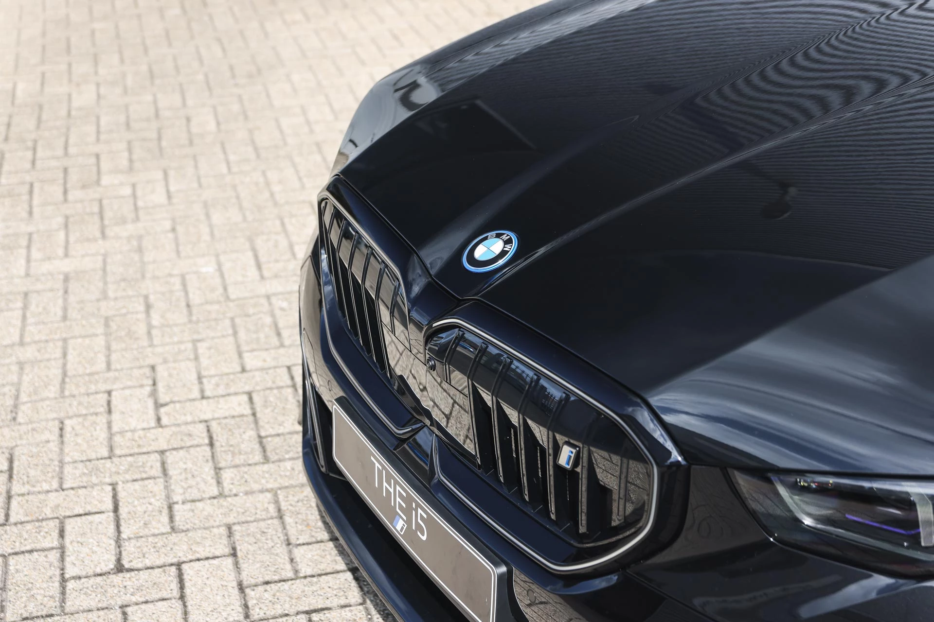 Hoofdafbeelding BMW i5
