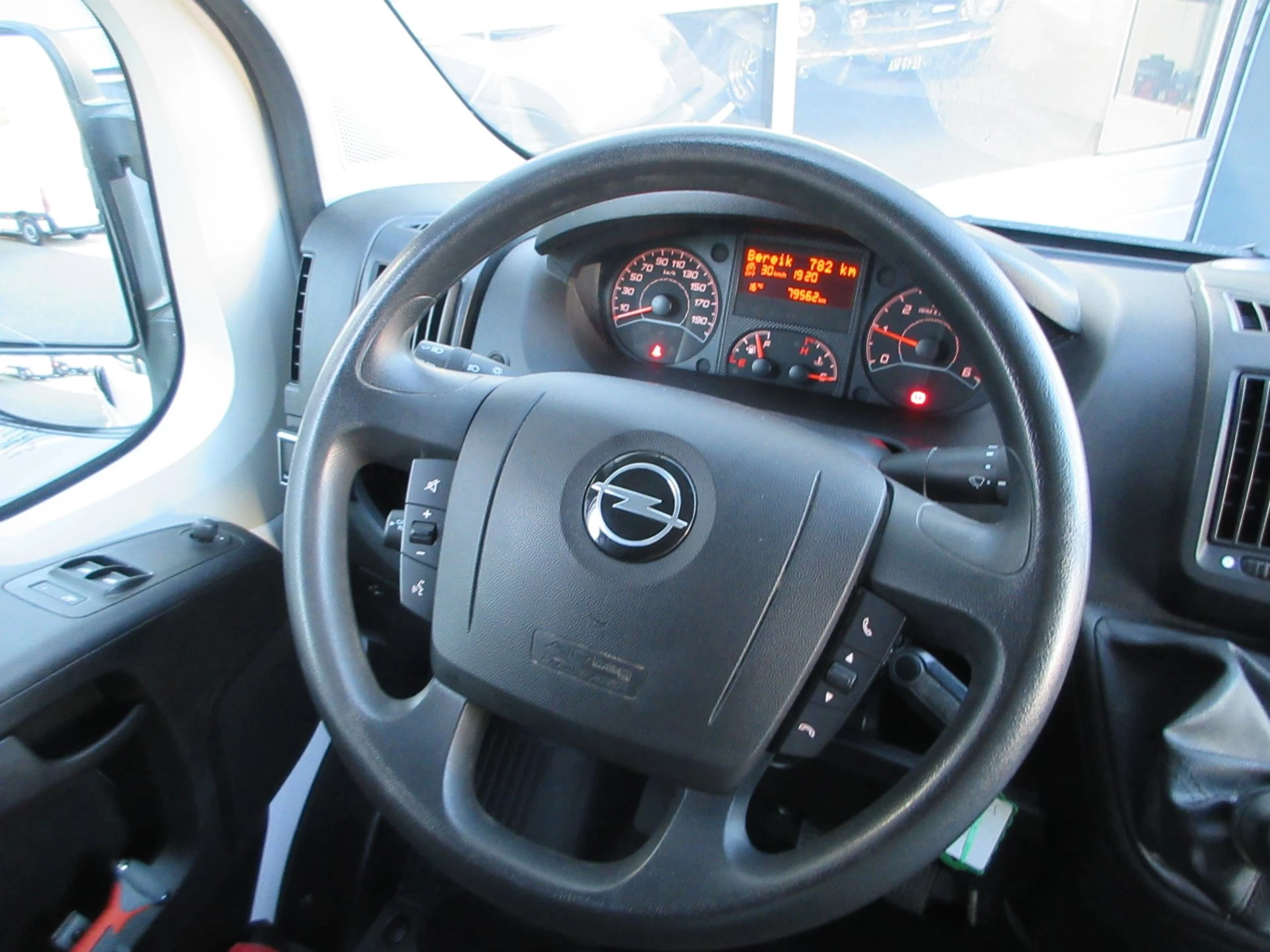 Hoofdafbeelding Opel Movano