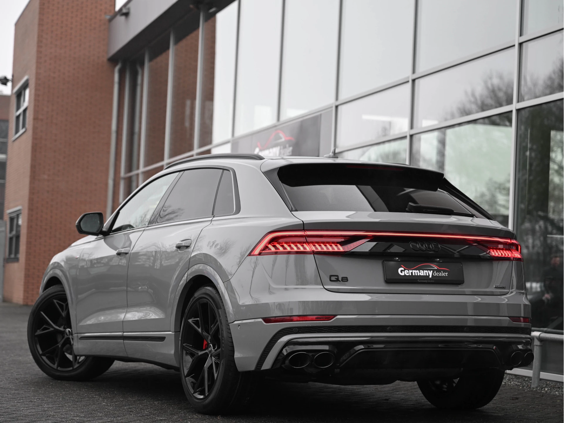 Hoofdafbeelding Audi Q8