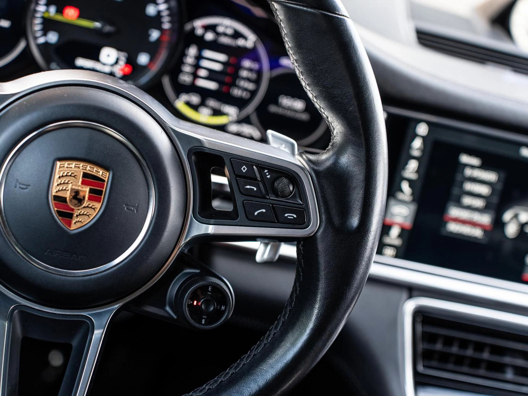 Hoofdafbeelding Porsche Panamera