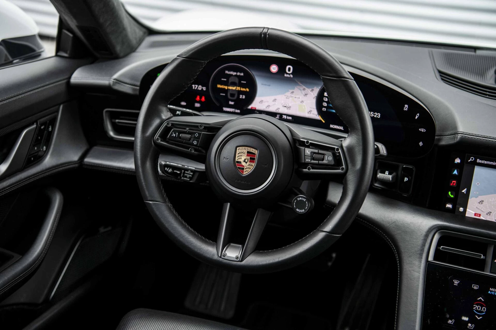 Hoofdafbeelding Porsche Taycan