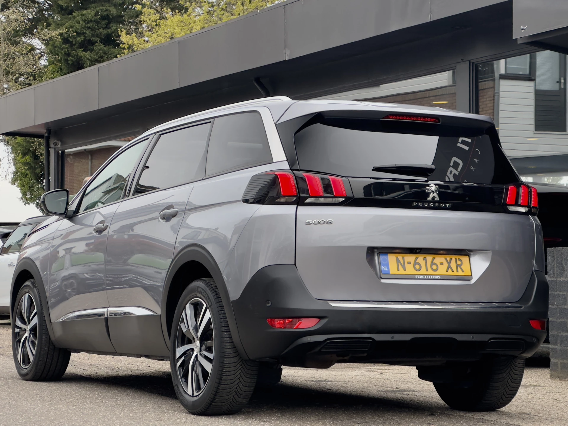 Hoofdafbeelding Peugeot 5008