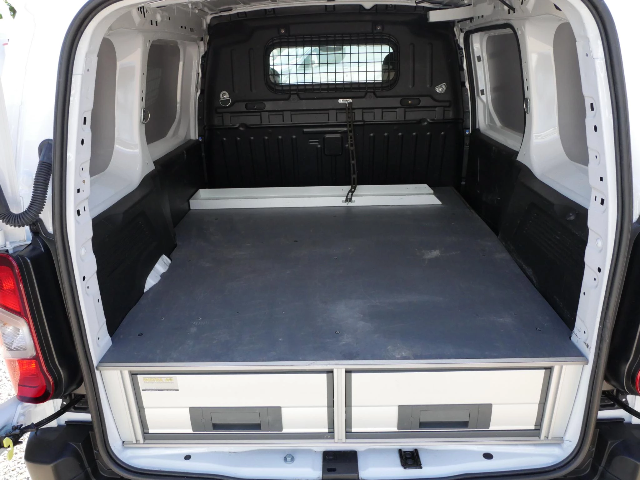 Hoofdafbeelding Citroën ë-Berlingo