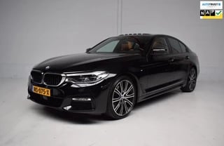 BMW 5-serie 530d xDrive M-SPORT ORG.NED / NAP / BOWERS-WILKINS / SCHUIFDAK / 360CAMERA / NIGHT-VISION / NW€125000 / HEAD-UP