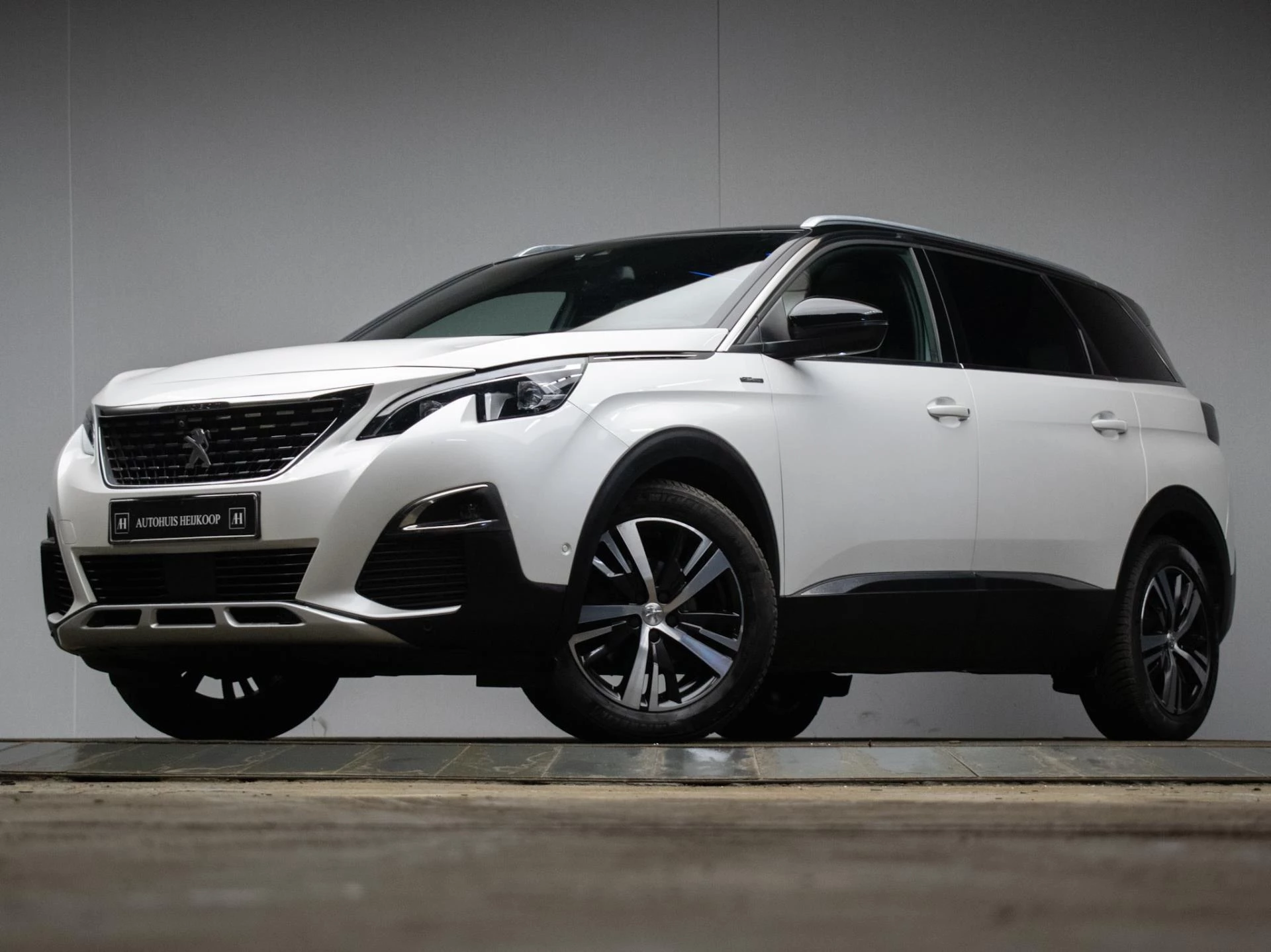 Hoofdafbeelding Peugeot 5008