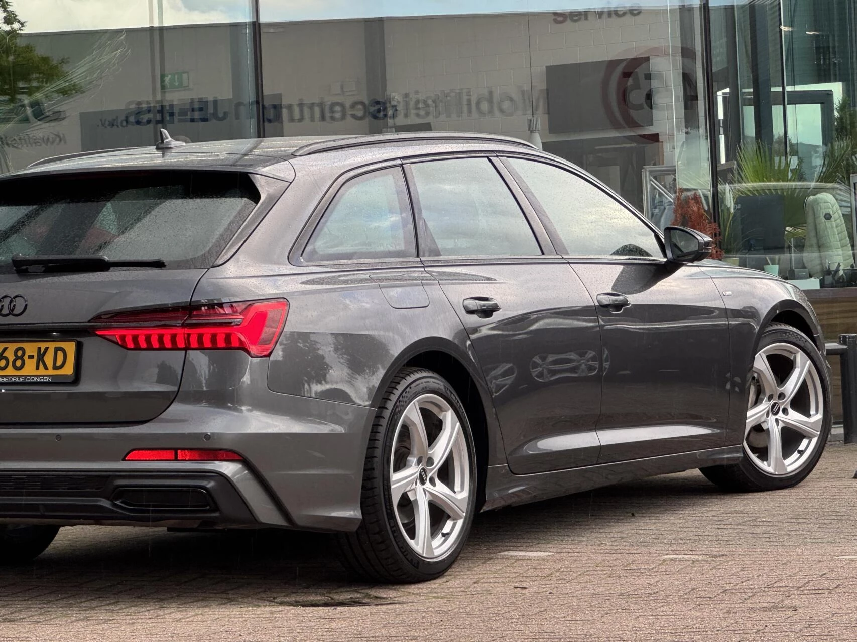 Hoofdafbeelding Audi A6