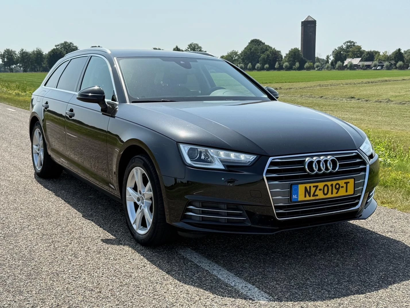 Hoofdafbeelding Audi A4