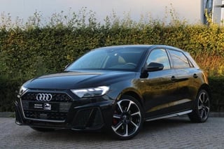 Audi A1 Sportback 35 TFSI 3x S-line | Edition one | Camera | sfeerverlichting | Adaptive cruise | Lane assist | LED | Apple carpla