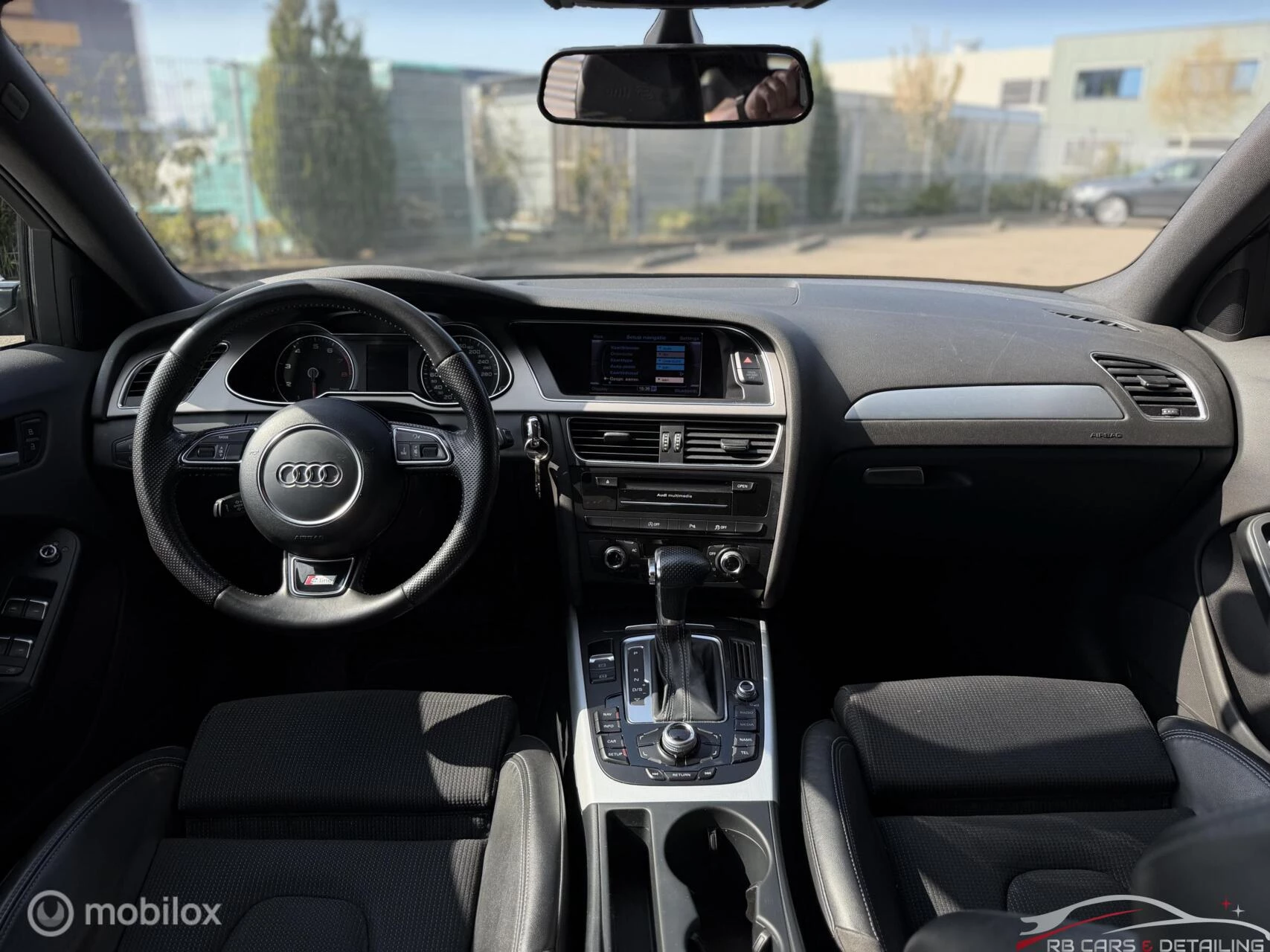 Hoofdafbeelding Audi A4