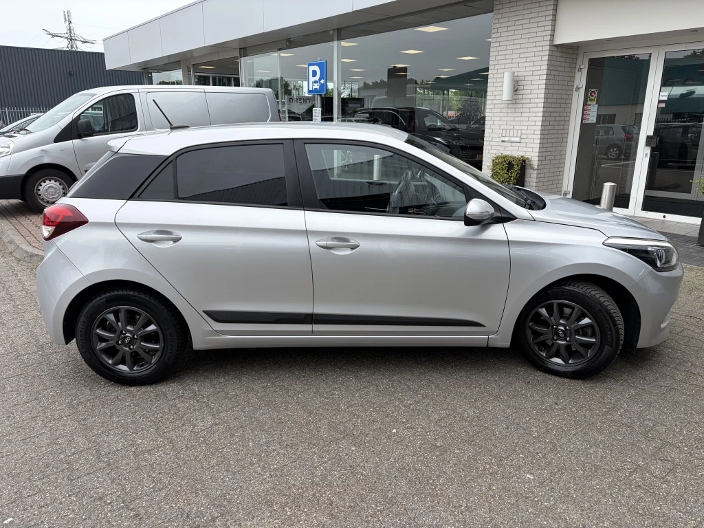 Hoofdafbeelding Hyundai i20