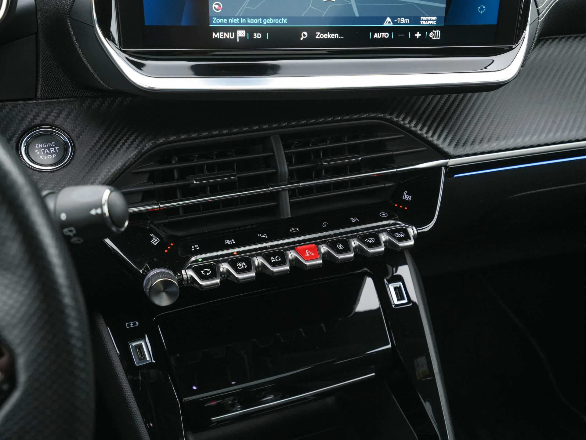 Hoofdafbeelding Peugeot e-208