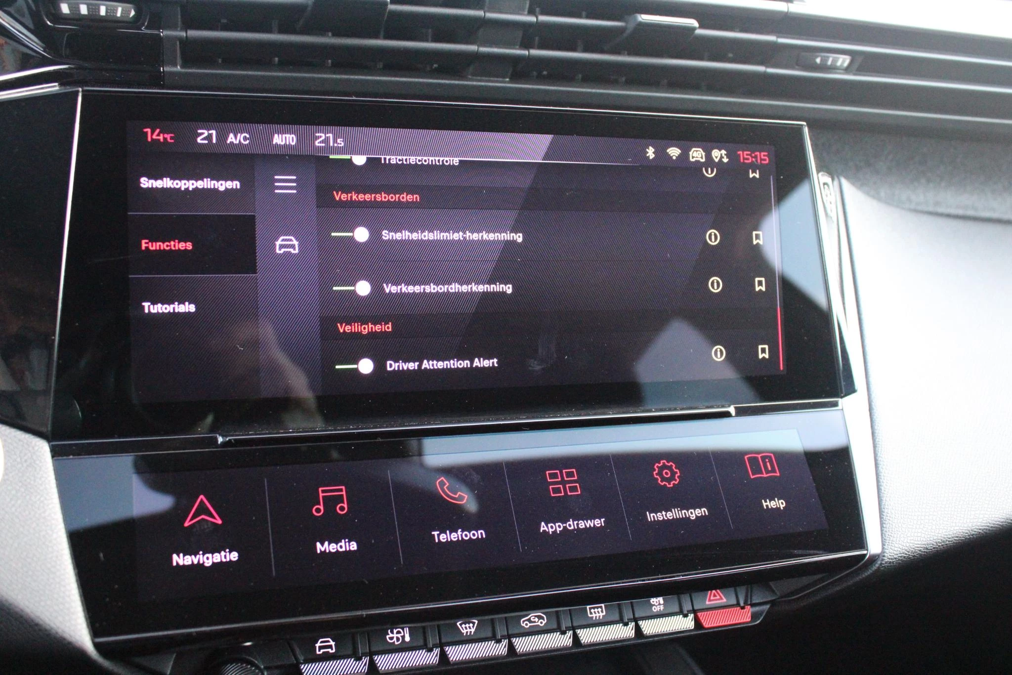 Hoofdafbeelding Peugeot 408