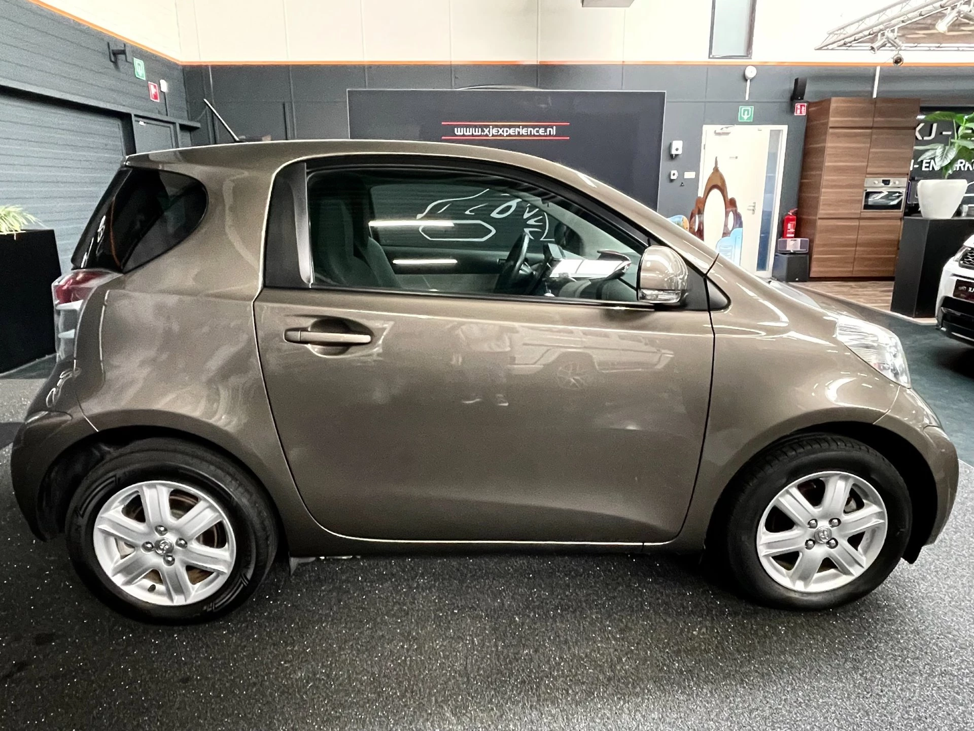 Hoofdafbeelding Toyota iQ