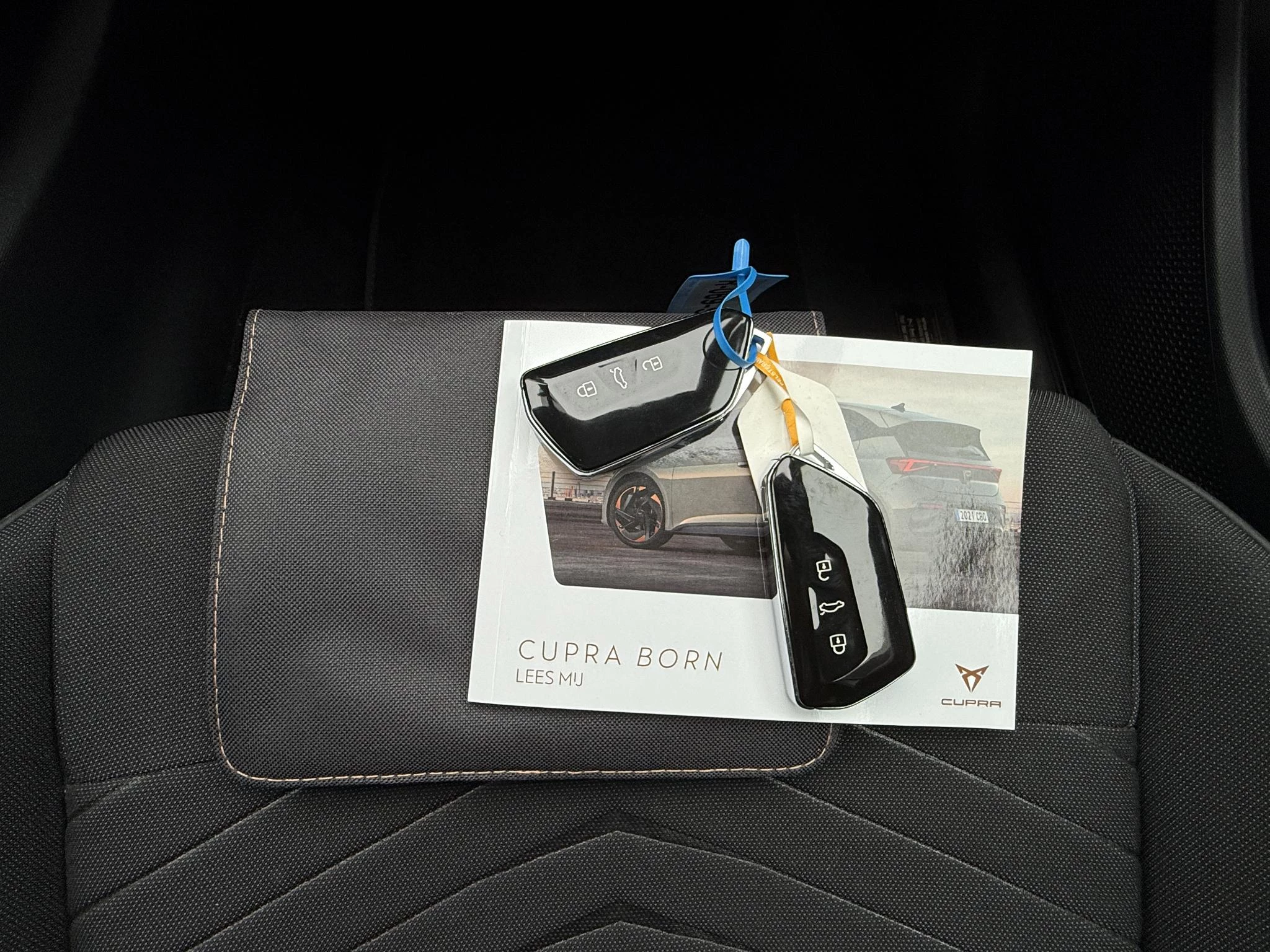 Hoofdafbeelding CUPRA Born