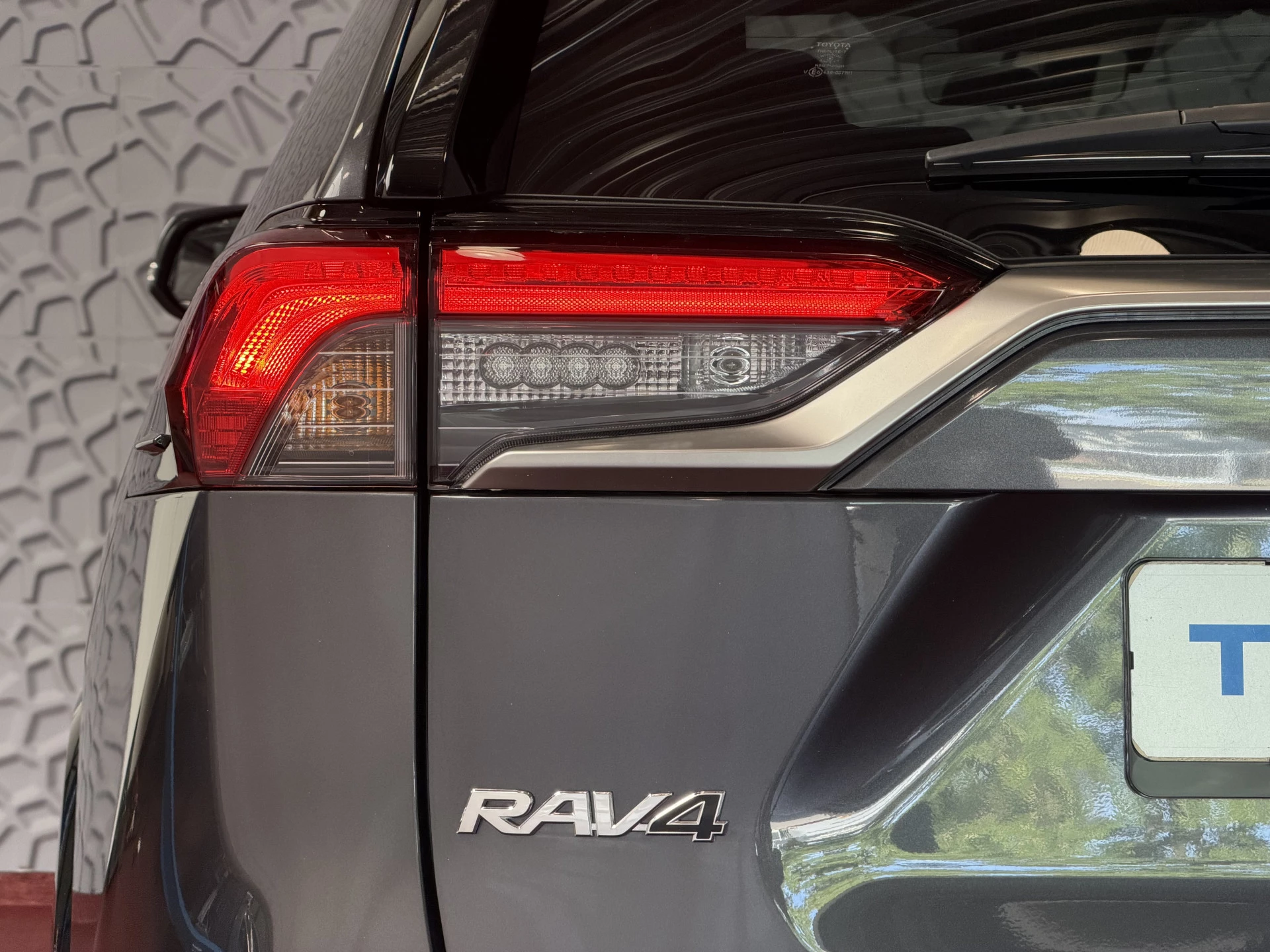 Hoofdafbeelding Toyota RAV4