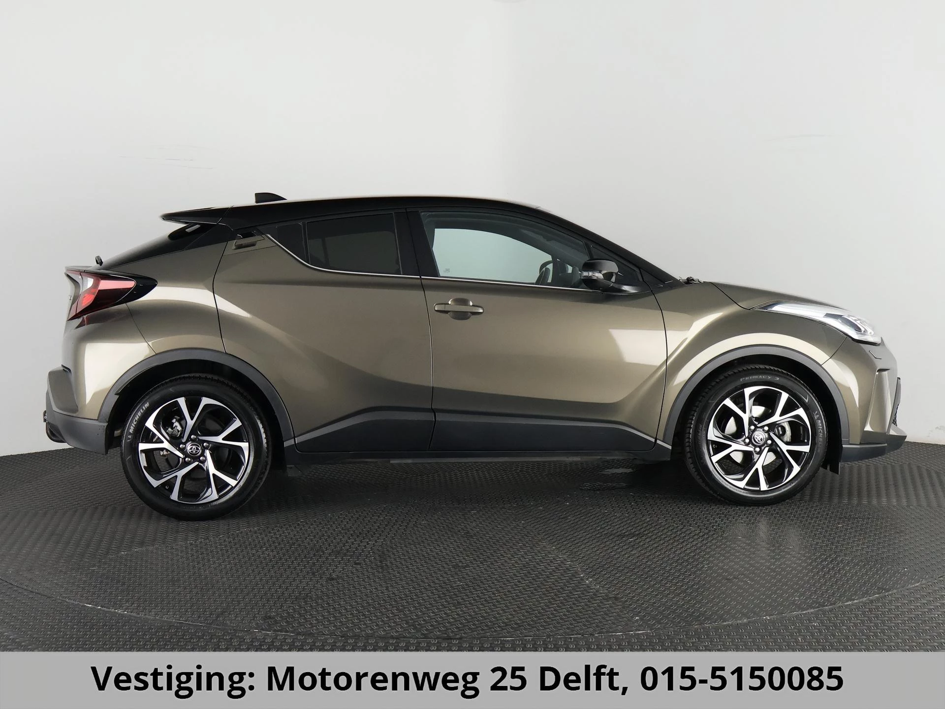 Hoofdafbeelding Toyota C-HR