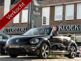 Hoofdafbeelding Volkswagen Beetle Volkswagen Beetle Cabriolet 1.4 TSI Sport R-Line ORG NL FENDER AUDIO XENON LEER 18 INCH STOELVERW DODEHOEK