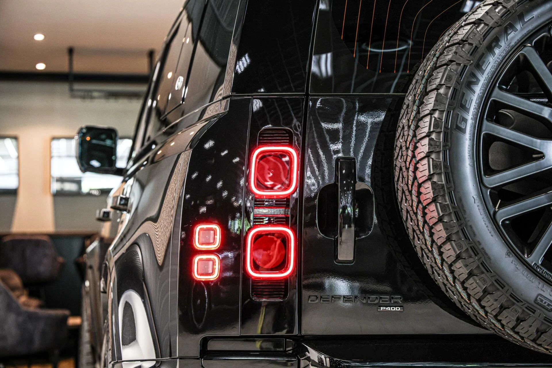 Hoofdafbeelding Land Rover Defender
